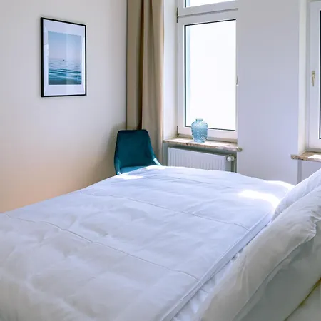 Apartment Kapitaenshaus Friedrich Franz - Premium 200 Meter Vom Und Alten Strom *